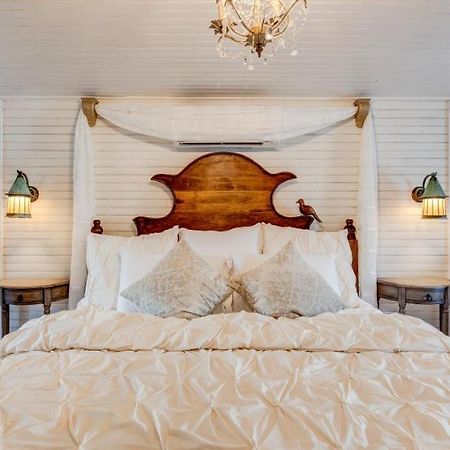 Fairytale Loft Suite 1 Bed, 1 Bath Luxury Apartment In Downtown Belmont Charlottesville Exterior foto