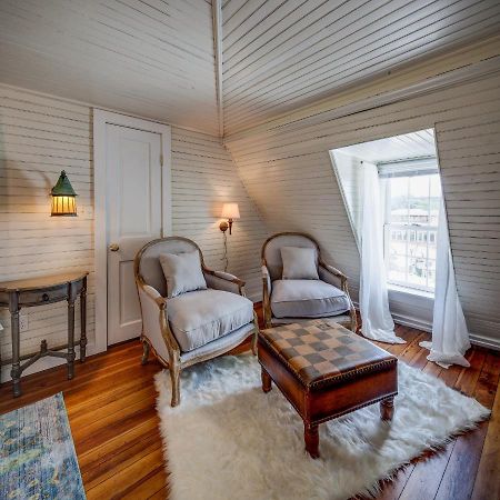 Fairytale Loft Suite 1 Bed, 1 Bath Luxury Apartment In Downtown Belmont Charlottesville Exterior foto